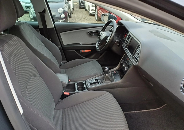 Seat Leon cena 45999 przebieg: 189000, rok produkcji 2019 z Golina małe 191